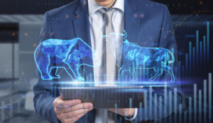 Algorithmic Trading vs. Traditional Methods: Performance Analysis and Risk Assessment